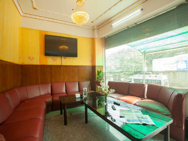 Oyo 195 Global Hotel And Resort Katmandou Extérieur photo